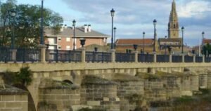 Puente de Santo Domingo Camino de Santiago Frances 3 300x158