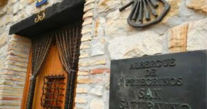 Albergue San Saturnino de Ventosa Camino de Santiago Frances 8 300x158