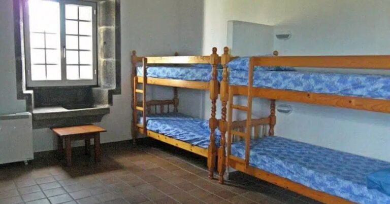 Albergue de la Xunta de Galicia en Santa Irene Camino de Santiago Frances 4 768x403