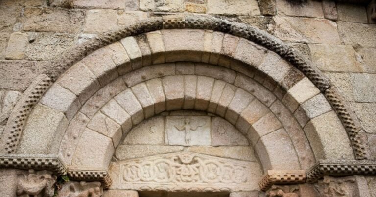 Iglesia de Santiago de Barbadelo Camino de Santiago Frances 2 768x403