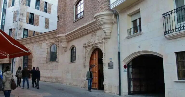 Albergue Municipal Casa del Cubo Camino de Santiago Frances 3 768x403