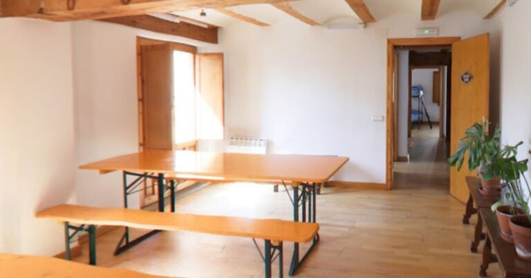 Albergue Municipal El Corro Camino de Santiago Frances 2 768x403