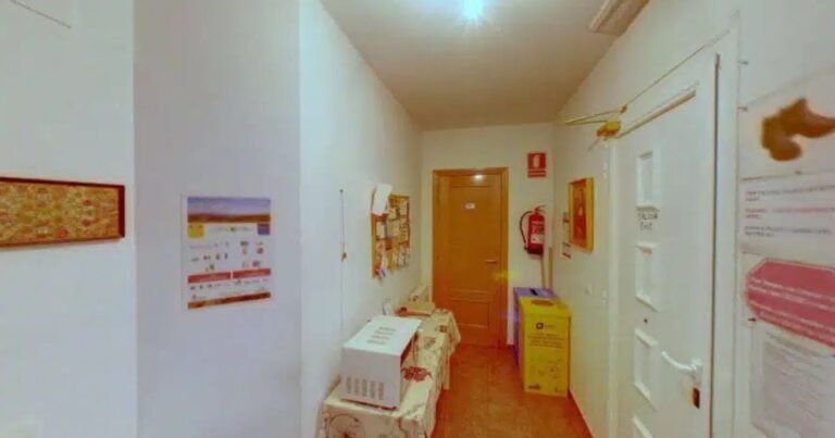 Albergue San Roque Villambistia Camino de Santiago Frances 5 768x403