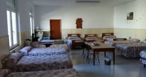 Albergue Espiritu Santo Carrion de los Condes Camino de Santiago Frances 6 300x158