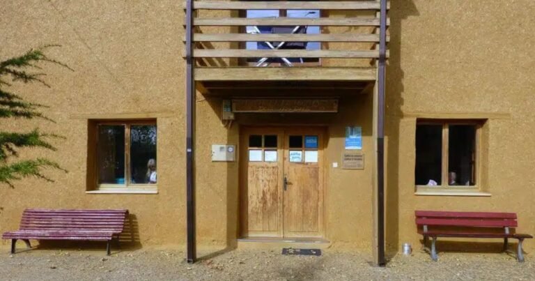 Albergue Municipal Domenico Laffi El Burgo Ranero Camino de Santiago Frances 3 768x403