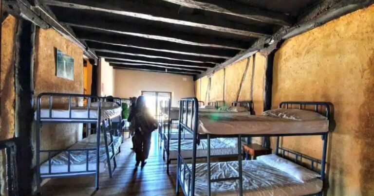 Albergue Parroquial Casa Rectoral Camino de Santiago Frances 4 768x403