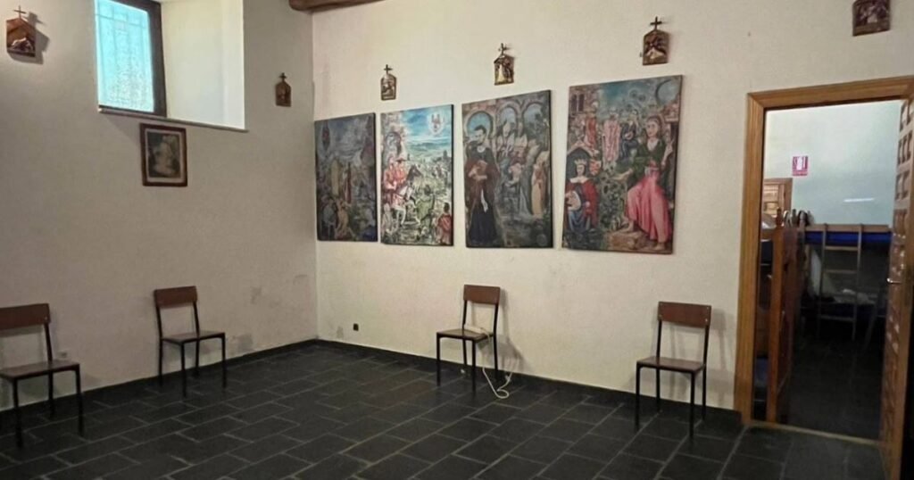 Albergue Parroquial Domus Dei Foncebadon Camino de Santiago Frances 5 1024x538