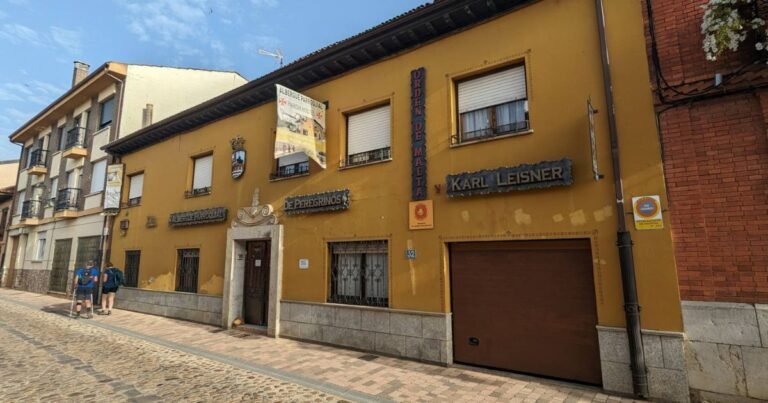Albergue Parroquial Karl Leisner Camino de Santiago Frances 768x403