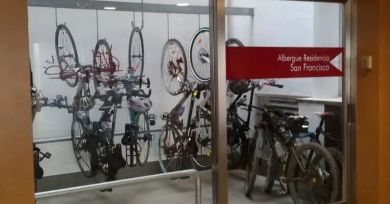 Albergue San Francisco de Asis Camino de Santiago Frances 10 768x403