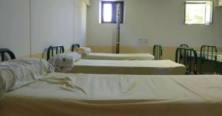 Albergue San Martin del Camino Camino de Santiago Frances 8 768x403