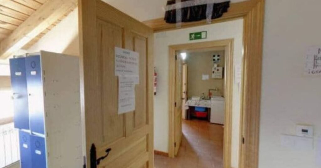 Albergue San Roque Calzada del Coto Camino de Santiago Frances 4 1024x538