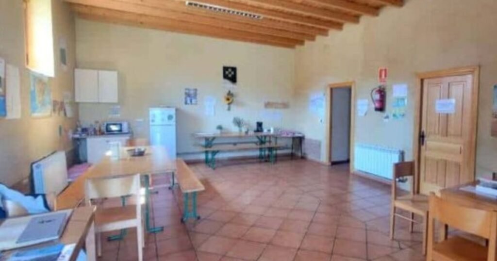 Albergue San Roque Calzada del Coto Camino de Santiago Frances 6 1024x538