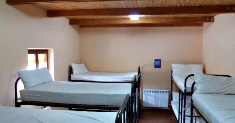 Albergue Santa Maria Carrion de los Condes Camino de Santiago Frances 4 1 768x403