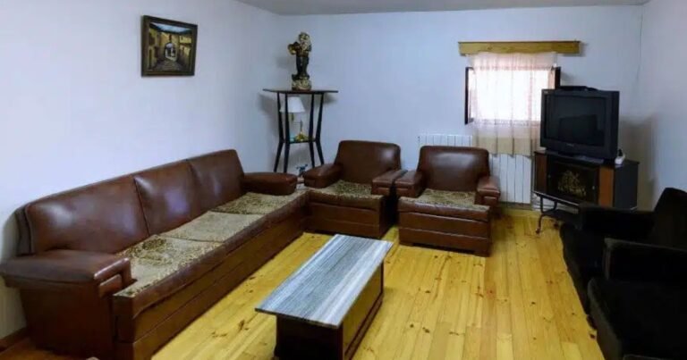 Albergue del Convento de Santa Clara Camino de Santiago Frances 7 768x403