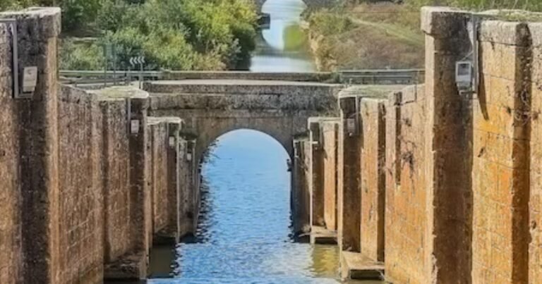 Canal de Castilla Camino de Santiago Frances 3 768x403