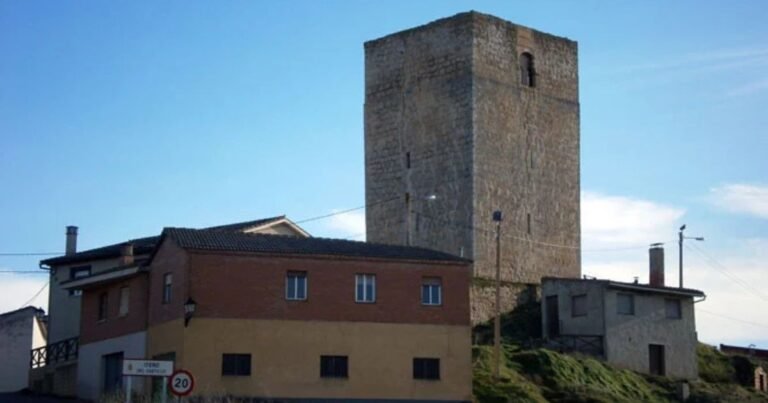 Castillo de Itero Camino de Santiago Frances 2 768x403