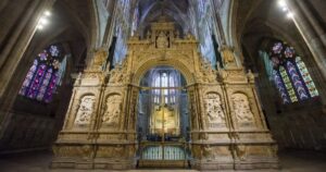 Catedral de Leon Camino de Santiago Frances 8 300x158