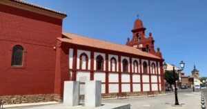 Ermita de Nuestra Senora de Gracia Mansilla de las Mulas Camino de Santiago Frances 5 300x158
