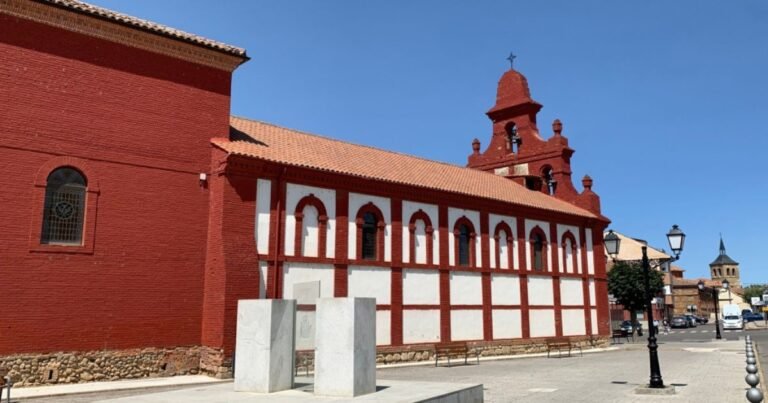 Ermita de Nuestra Senora de Gracia Mansilla de las Mulas Camino de Santiago Frances 5 768x403