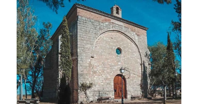 Ermita de Nuestra Senora del Otero Camino de Santiago Frances 4 768x403
