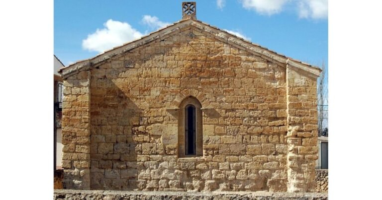 Ermita de Nuestra Senora del Socorro Poblacion de Campos Camino de Santiago Frances 3 768x403