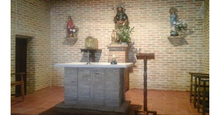 Ermita de San Roque Calzada del Coto Camino de Santiago Frances 3 768x403