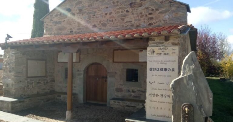 Ermita del Ecce Homo Valdeviejas Camino de Santiago Frances 4 768x403