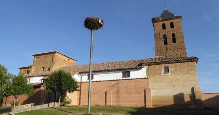 Iglesia de San Esteban Calzada del Coto Camino de Santiago Frances 2 768x403