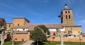 Iglesia de San Esteban Calzada del Coto Camino de Santiago Frances 5 300x158