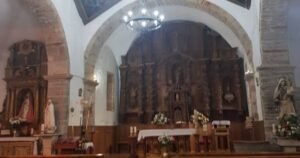 Iglesia de San Esteban Columbrianos Camino de Santiago Frances 4 300x158