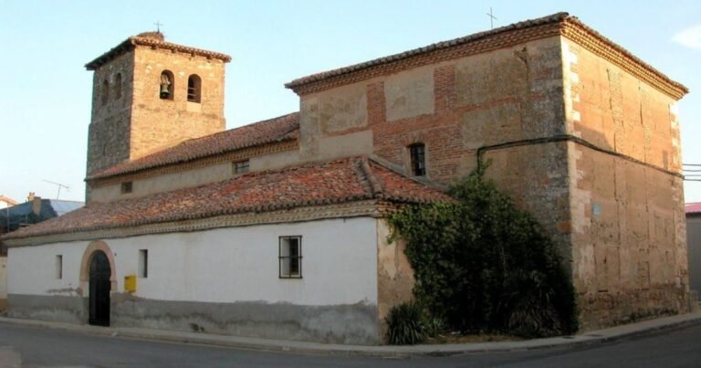 Iglesia de San Esteban Villamoros de Mansilla Camino de Santiago Frances 1 768x403