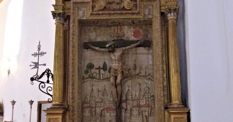 Iglesia de San Martin de Tours Villarmentero de Campos Camino de Santiago Frances 8 768x403