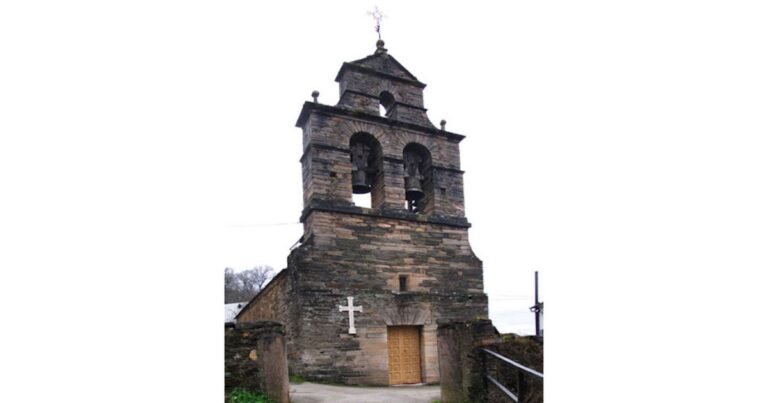 Iglesia de San Nicolas Trabadelo Camino de Santiago Frances 4 768x403