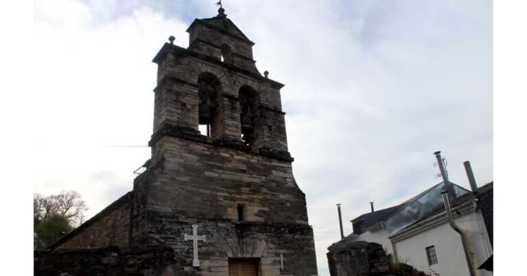 Iglesia de San Nicolas Trabadelo Camino de Santiago Frances 5 768x403