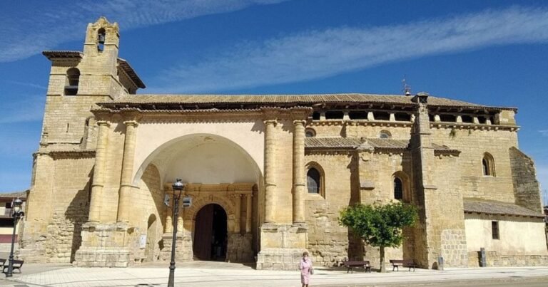 Iglesia de San Pedro Fromista Camino de Santiago Frances 3 768x403