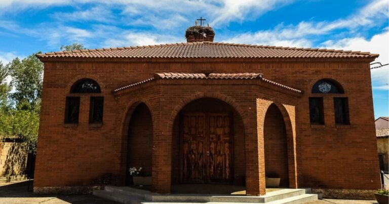 Iglesia de Santa Engracia Camino de Santiago Frances 3 768x403