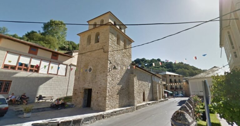 Iglesia de Santa Maria Magdalena Vega de Valcarce Camino de Santiago Frances 768x403