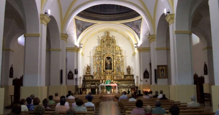 Iglesia de Santa Maria Mansilla de las Mulas Camino de Santiago Frances 2 768x403