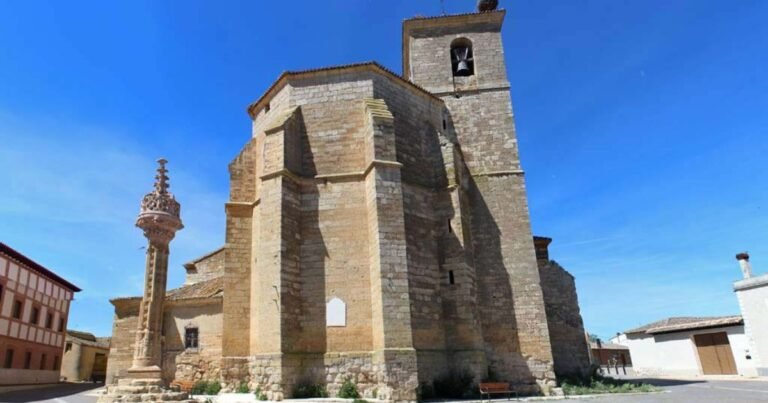 Iglesia de Santa Maria de la Asuncion Boadilla del Camino Camino de Santiago Frances 4 768x403
