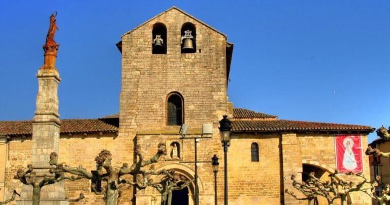 Iglesia de Santa Maria del Camino Camino de Santiago Frances 2 768x403