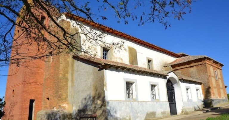 Iglesia de Santiago Apostol Ledigos Camino de Santiago Frances 5 768x403