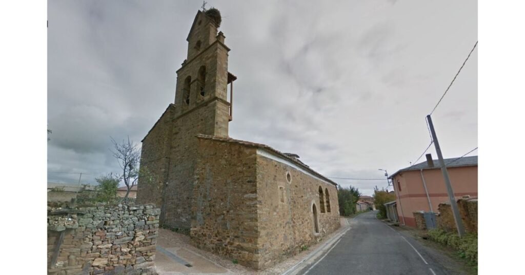 Iglesia de Santiago El Ganso Camino de Santiago Frances 4 1024x538