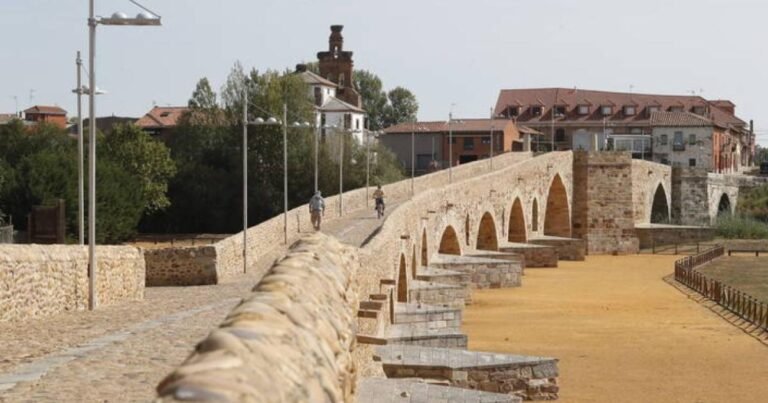 Puente del Paso Honroso Camino de Santiago Frances 2 768x403