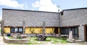 Albergue A Reboleira Fonfria Camino de Santiago Frances 9 300x158