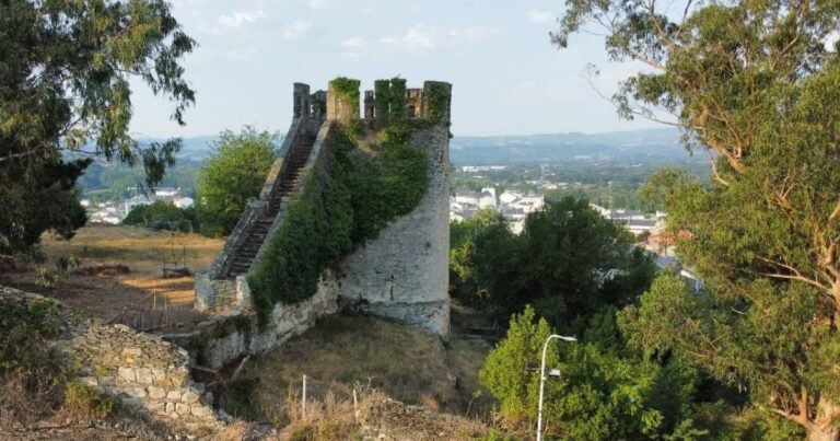 Castillo de Sarria Camino de Santiago Frances 768x403