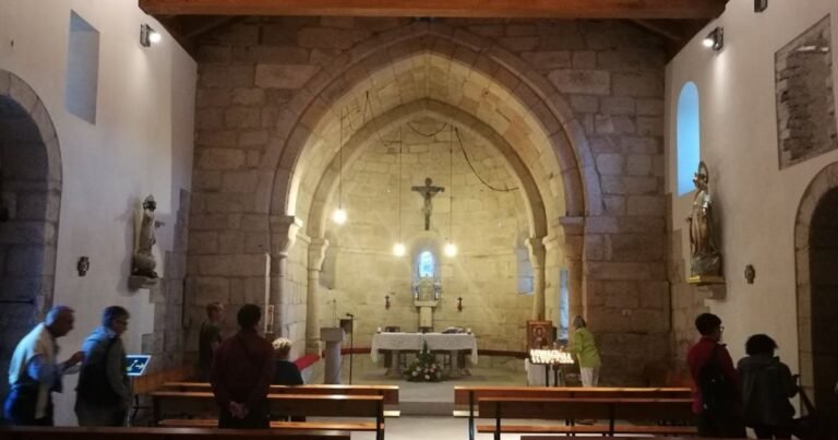 Iglesia de San Salvador Sarria Camino de Santiago Frances 4 768x403