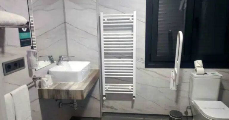 Albergue Alda Pilgrim Ponferrada Camino de Santiago Frances 4 768x403