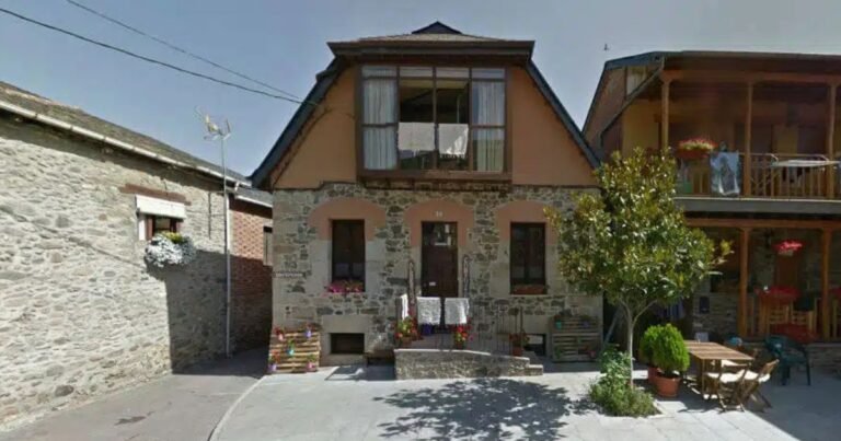 Albergue Compostela Molinaseca Camino de Santiago Frances 768x403