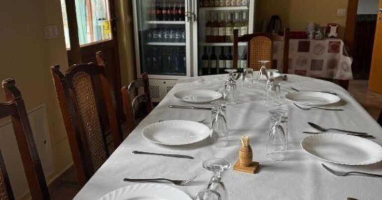 Albergue La Cruz de Fierro Camino de Santiago Frances 5 768x403