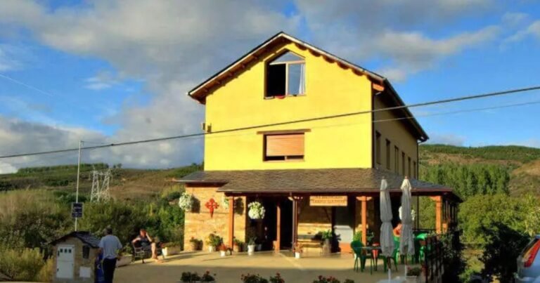 Albergue Santa Marina Camino de Santiago Frances 3 768x403